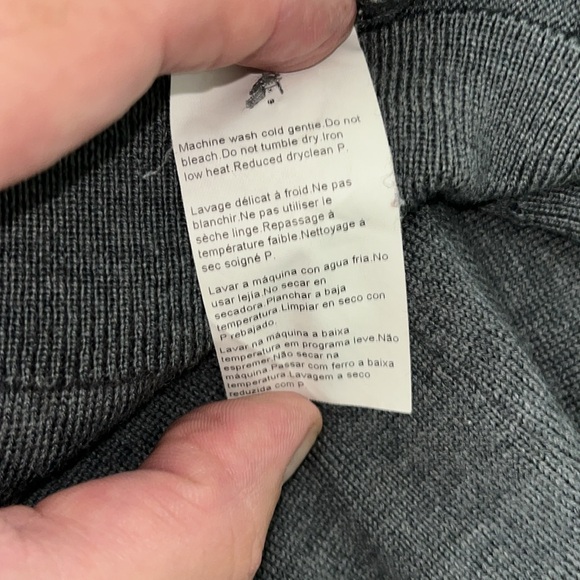 Hugo Boss 100% Wool Cardigan Sweater Size XXL slim fit. Very Good Used condition - Picture 14 of 16